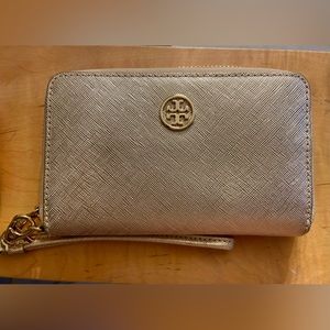 Tory Burch Metallic Gold Wristlet Great Pre-Owned Condition